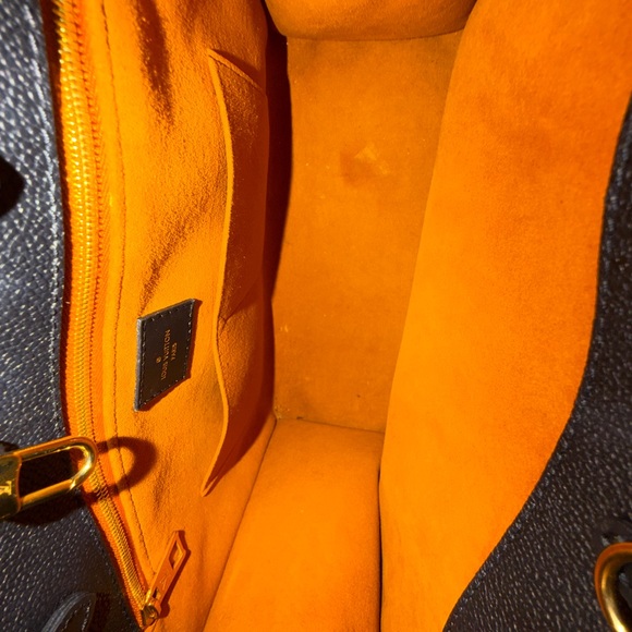 Louis Vuitton Black Embossed Satchel - Picture 6 of 8